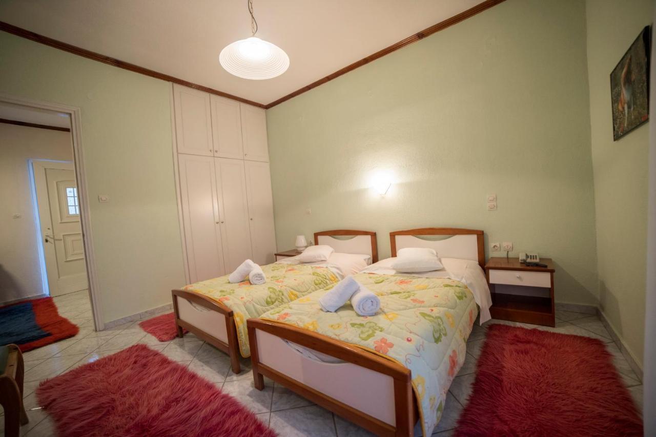 Hotel Ξενοδοχειο Παπαναγιωτου Neraïdochóri Exteriér fotografie